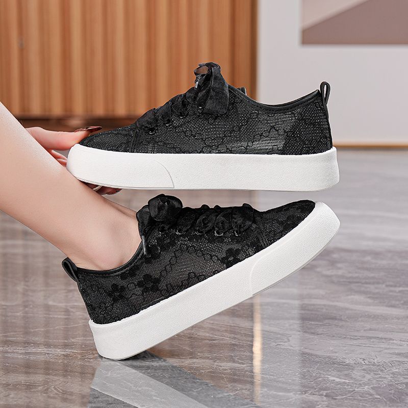 ​Women's Casual White Sneakers - Women Shoes Must Have ulasan dan harga